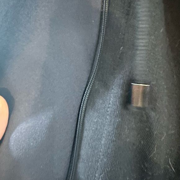 Veronica Beard Black Blazer with Two Removable Dickeys – Denim & Hoodie - Picture 6 of 12